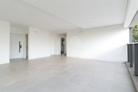 Apartamento à venda com 2 suítes em Jardim Morumbi, São Paulo, SP