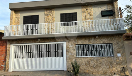 Casa à venda com 3 quartos, sendo 1 suíte, em Jardim São Judas Tadeu, Salto, SP
