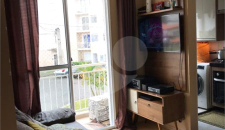 Apartamento à venda com 2 quartos em Conjunto Residencial Irai, Suzano, SP