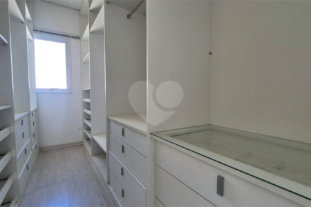 Casa à venda com 3 suítes no condomínio DI Parma, Sorocaba - SP
