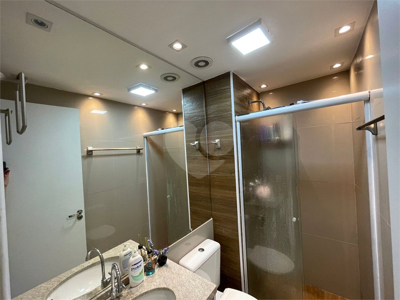 Apartamento à venda com 2 quartos em Parque Edu Chaves, São Paulo, SP