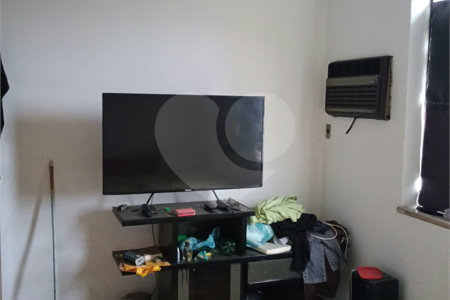 Casa à venda com 5 quartos, sendo 1 suíte, em Bangu, Rio de Janeiro, RJ