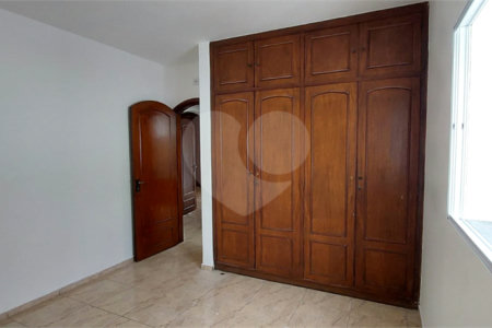 Casa à venda com 3 quartos, sendo 1 suíte, em Jardim Vergueiro, Sorocaba, SP