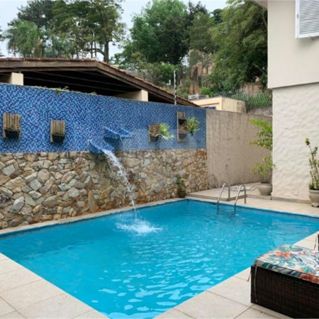 Casa à venda com 4 quartos, sendo 3 suítes,  em Fazenda Morumbi, São Paulo, SP