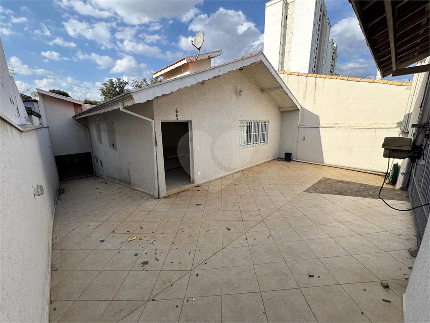 Casa à venda com 4 quartos, sendo 1 suíte, em Jardim das Samambaias, Jundiaí, SP