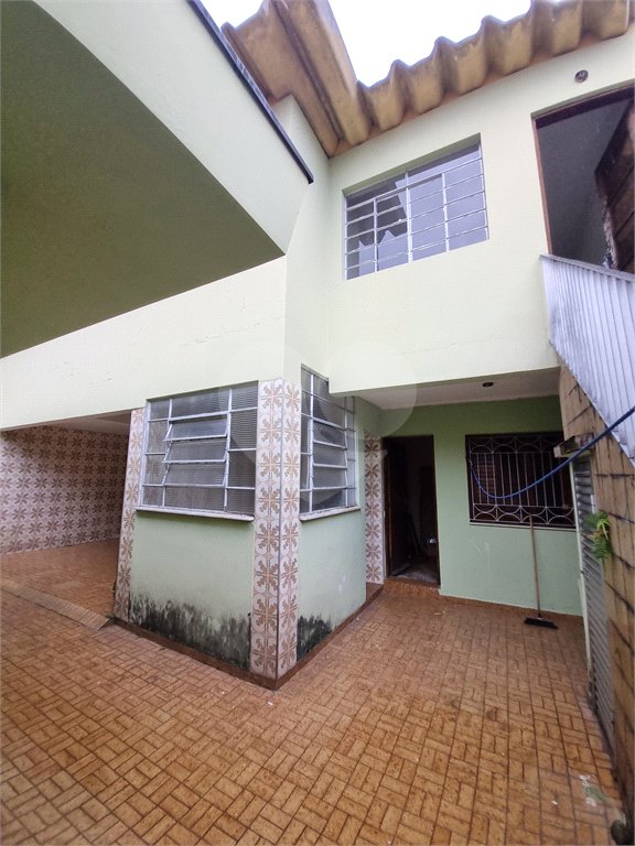 Casa à venda com 3 quartos, sendo 1 suíte,  em Jardim Leonor Mendes de Barros, São Paulo, SP