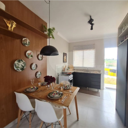 Casa Térrea à venda com 2 quartos em Caetetuba, Atibaia, SP