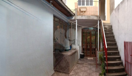Casa à venda com 3 quartos, sendo 1 suíte,  em Vila Carrão, São Paulo, SP