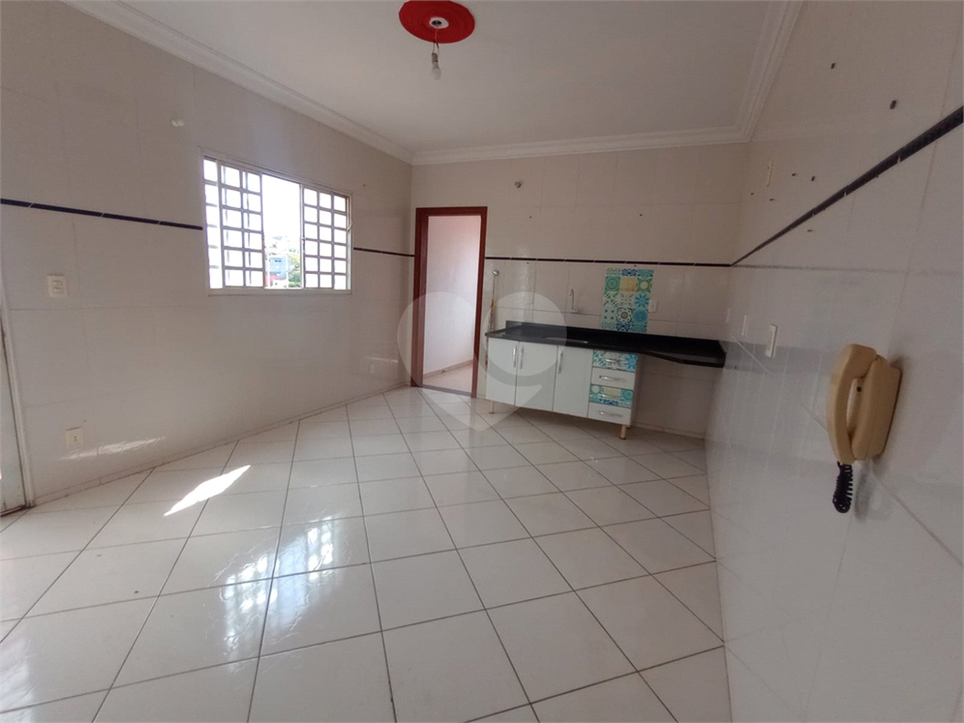 Casa à venda com 3 quartos, sendo 1 suíte, em Central Parque 4-l, Itapetininga, SP