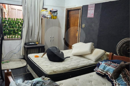 Sobrado à venda ou para alugar com 3 quartos, sendo 13 suítes, em Jardim São Paulo(zona Norte), São Paulo, SP