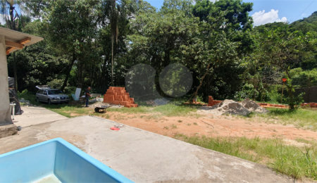 Chácara à venda com 2 quartos em Serra da Cantareira, Mairiporã, SP