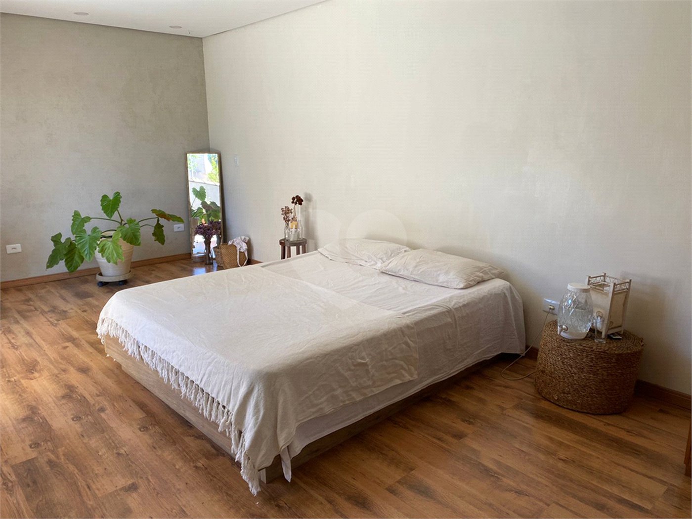 Sobrado à venda com 4 quartos, sendo 2 suítes, em Vila Maria Alta, São Paulo, SP