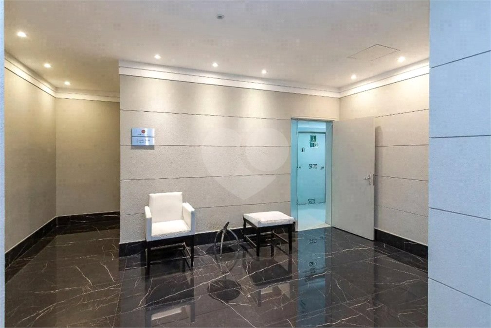 Apartamento à venda com 3 quartos, sendo 2 suítes, em Brooklin Paulista, São Paulo, SP