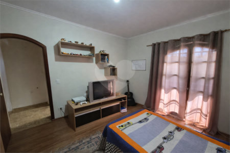 Casa à venda com 3 quartos, sendo 1 suíte, em Centreville, Santo André, SP