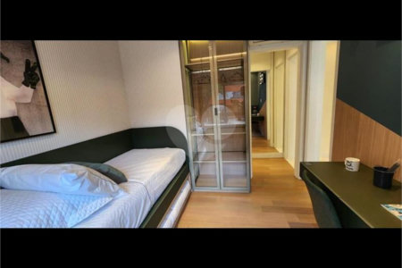 Apartamento à venda com 3 quartos, sendo 1 suíte, em Vila Mariana, São Paulo, SP