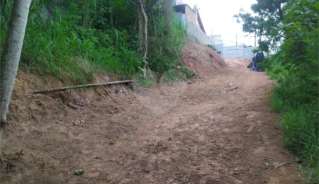 Terreno à venda em Mogi Moderno, Mogi das Cruzes, SP