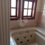 Casa à venda com 3 quartos, sendo 1 suíte, em Vila Nivi, São Paulo, SP
