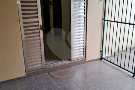 Casa à venda com 3 quartos em Anhangabaú, Jundiaí, SP