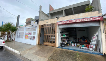 Sobrado à venda com 3 quartos, sendo 1 suíte,  em Jardim Quaresmeira II, Suzano, SP