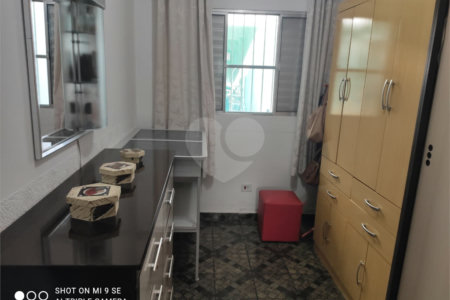 Sobrado à venda com 1 suíte em Jardim Luciana, Itaquaquecetuba, SP