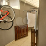 Casa à venda com 3 quartos, sendo 1 suíte, no condomínio Campos do Conde I, Paulínia - SP