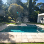 Casa à venda com 4 quartos, sendo 1 suíte,  no condomínio Sítio das Hortências, São Roque - SP