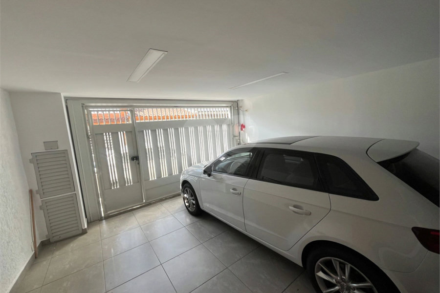 Casa à venda com 3 quartos, sendo 1 suíte, em Vila Ester (zona Norte), São Paulo, SP