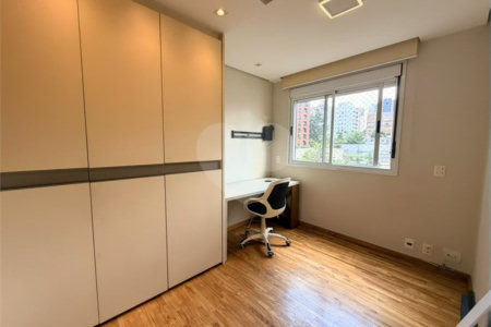 Apartamento à venda com 3 suítes em Vila Mariana, São Paulo, SP