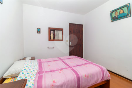 Casa Térrea à venda com 3 quartos, sendo 1 suíte, em Interlagos, São Paulo, SP
