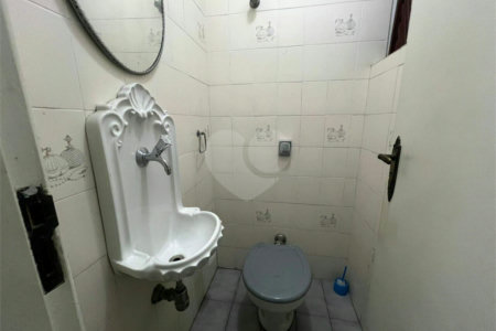 Casa à venda com 4 quartos, sendo 1 suíte, em Vila Mascote, São Paulo, SP