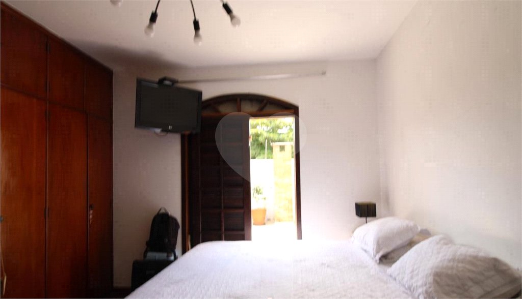 Sobrado à venda com 4 suítes em Vila Cordeiro, São Paulo, SP