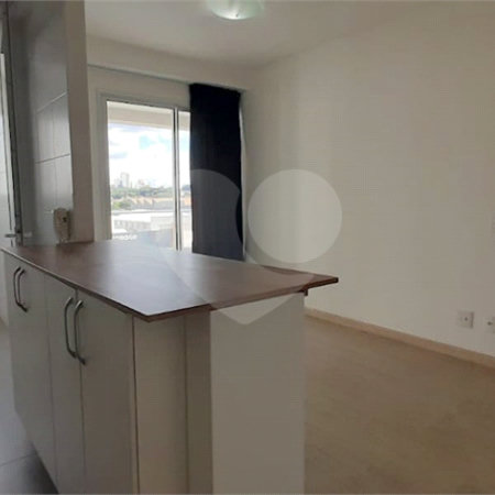 Apartamento à venda com 2 quartos em Vila Anastácio, São Paulo, SP