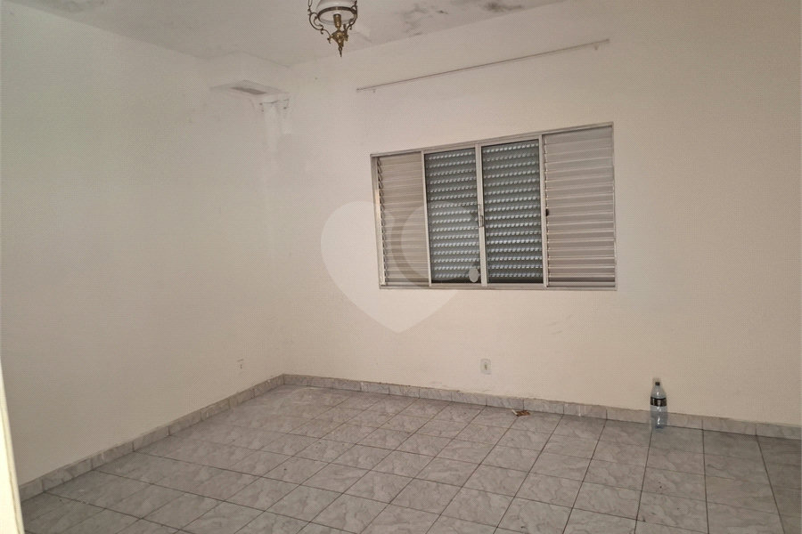 Sobrado à venda com 5 quartos, sendo 1 suíte,  em Santana, São Paulo, SP