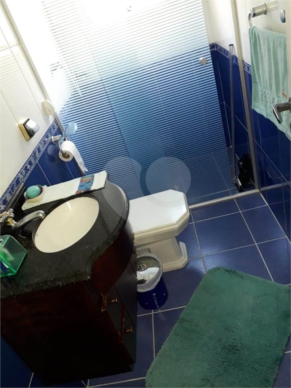 Sobrado à venda com 4 quartos, sendo 1 suíte,  em Rio Pequeno, São Paulo, SP