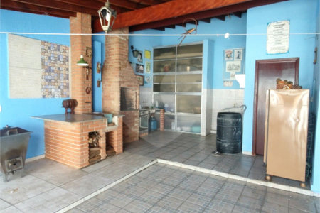 Casa à venda com 3 quartos, sendo 1 suíte, em Vila Santana, Sorocaba, SP