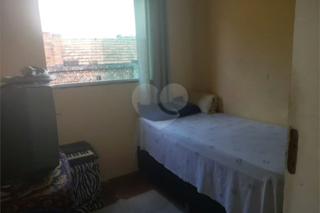 Sobrado à venda com 4 quartos, sendo 2 suítes, em Vila Mazzei, São Paulo, SP