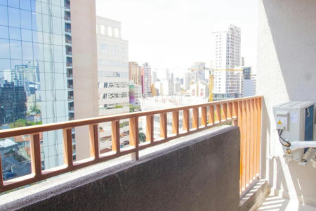 Studio de 26m² para alugar com 1 quarto mobiliado em Pinheiros próximo ao Metrô Faria Lima