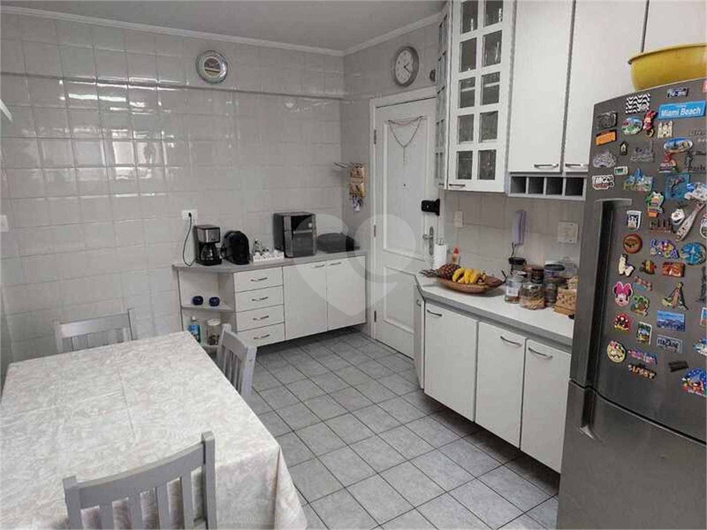 APARTAMENTO COM 125 M2 3 DORMITORIOS, SALA E COZINHA AMPLAS E 3 VAGAS DE GARAGEM. À VENDA EM SANTANA