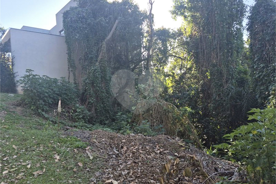 Terreno à venda no condomínio Alpes da Cantareira, Mairiporã - SP