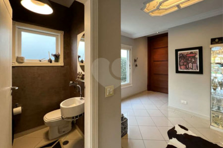 Casa à venda com 4 suítes em Vila Santo Antônio, Cotia, SP