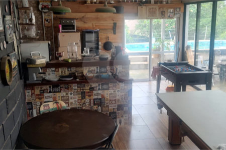 Casa à venda com 6 quartos, sendo 1 suíte, no condomínio Cafezal IV, Itupeva - SP