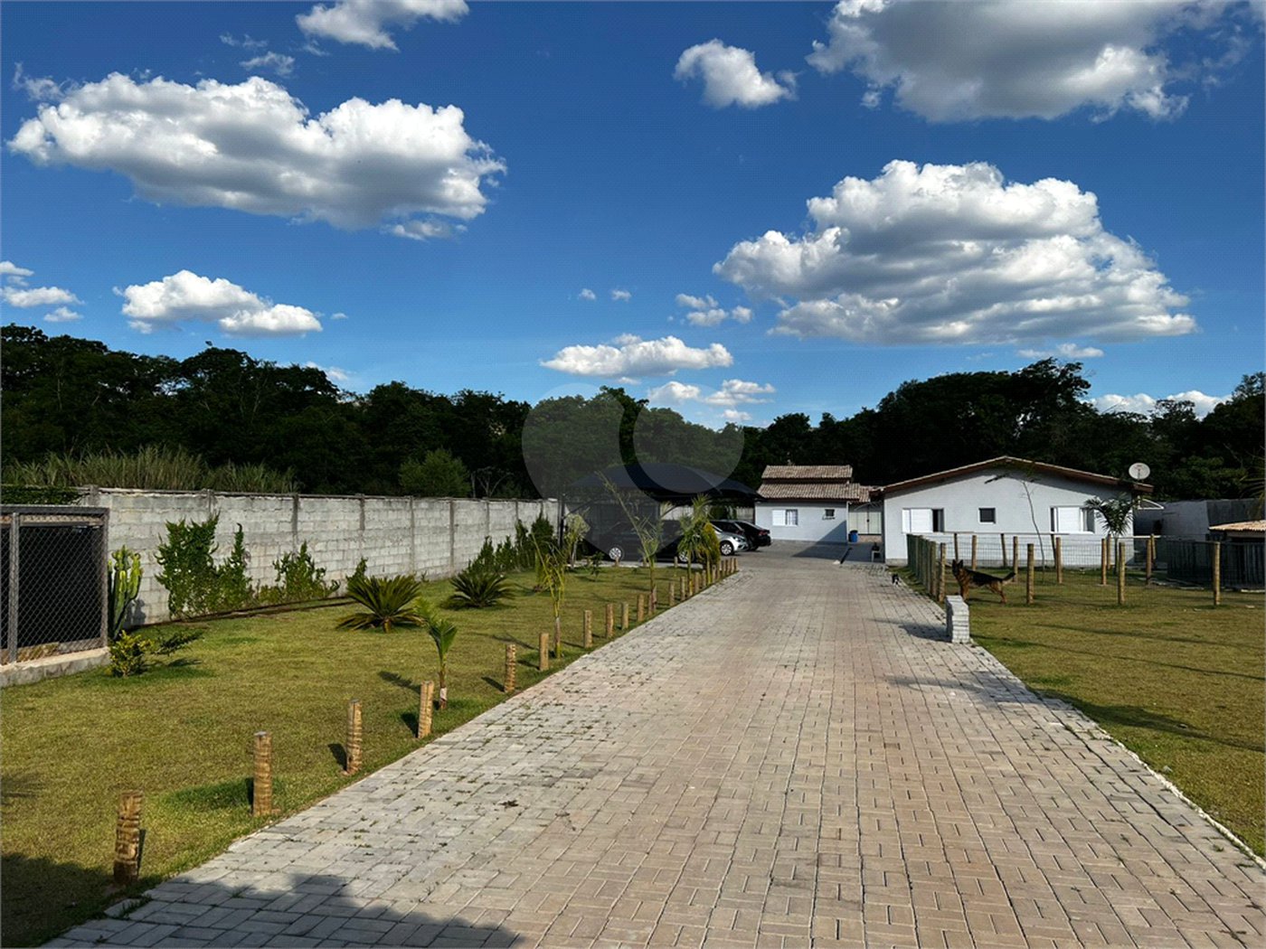 Chácara à venda com 6 quartos, sendo 1 suíte, em Jardim Estância Brasil, Atibaia, SP