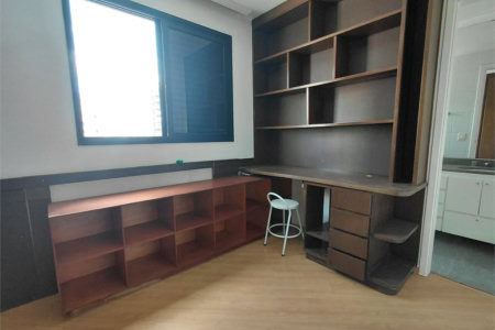 Apartamento à venda com 3 suítes em Vila Romana, São Paulo, SP