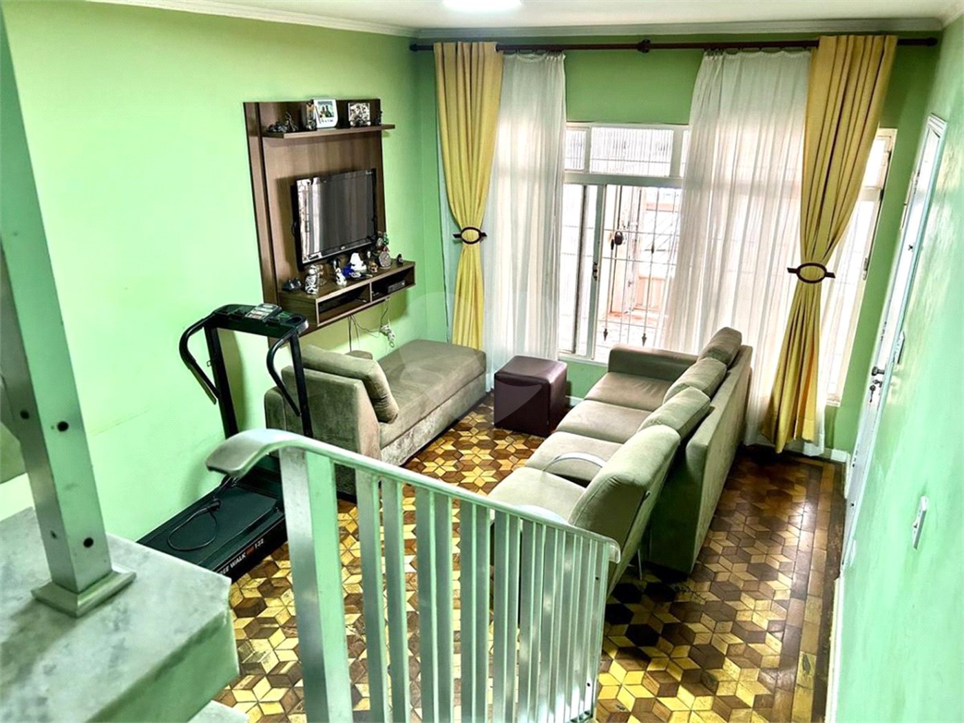 Casa à venda com 2 quartos em Vila Carrão, São Paulo, SP