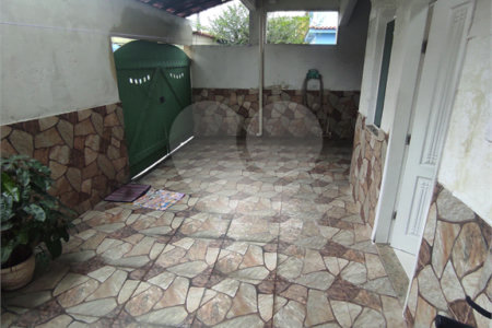 Casa à venda com 4 quartos em Santíssimo, Rio de Janeiro, RJ