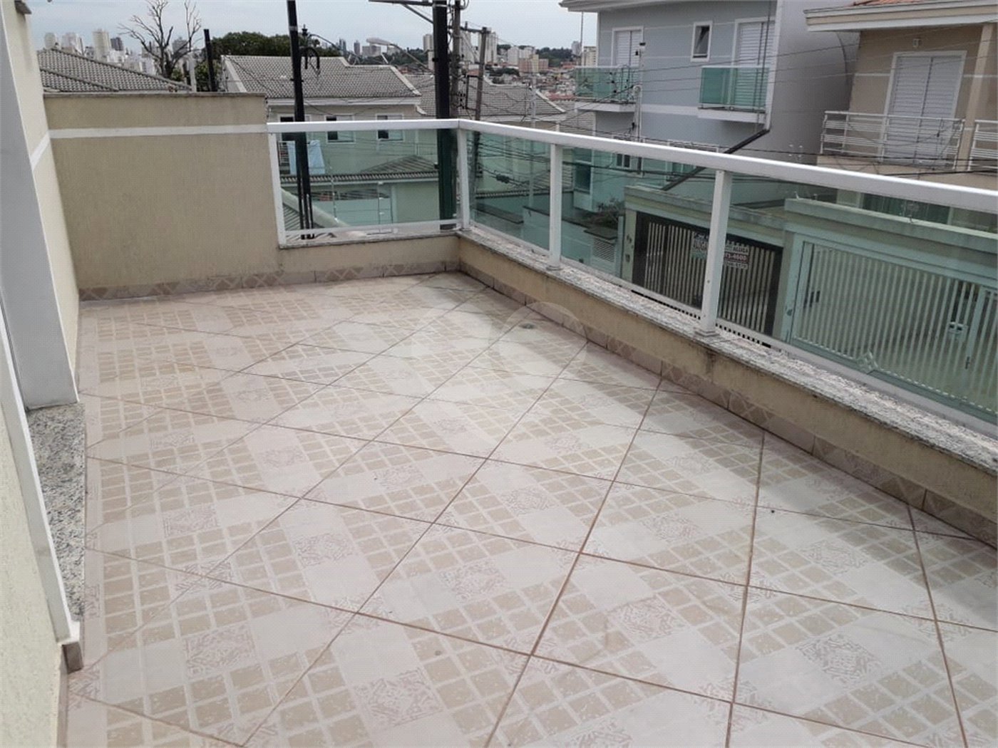 Sobrado à venda com 2 suítes em Tremembé, São Paulo, SP