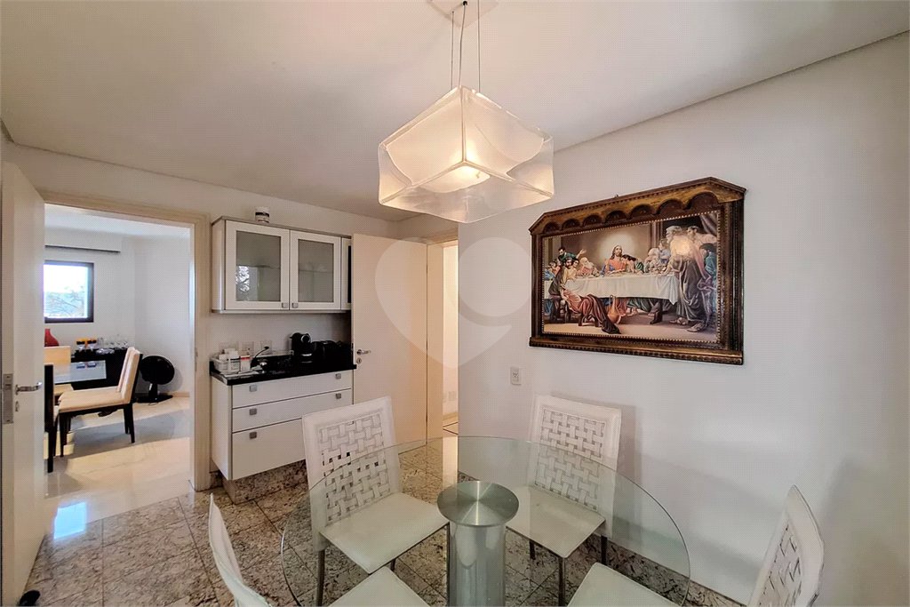 Apartamento à venda com 3 suítes em Santana, São Paulo, SP