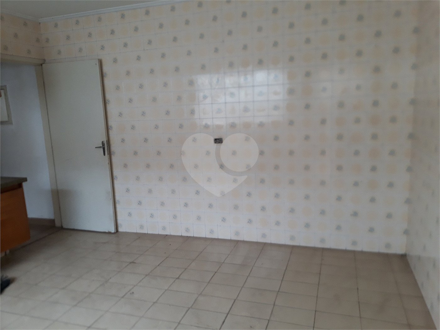 Sobrado à venda com 3 quartos, sendo 1 suíte, em Tremembé, São Paulo, SP