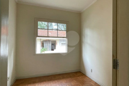 Sobrado para alugar com 3 quartos, sendo 2 suítes, em Itaim Bibi, São Paulo, SP