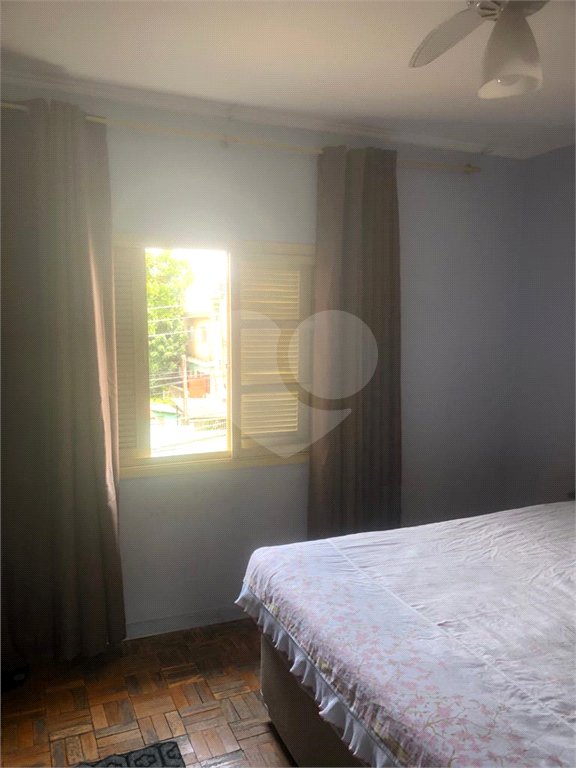 Sobrado à venda com 2 quartos em Artur Alvim, São Paulo, SP